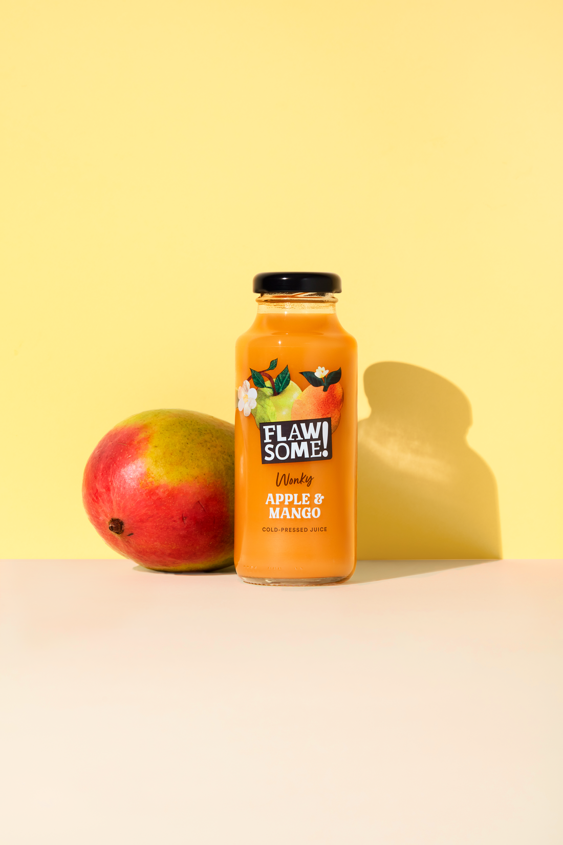 Apple & Mango cold-pressed juice