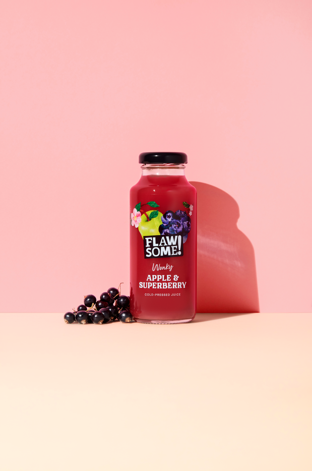 Apple & Superberry cold-pressed juice